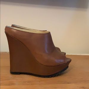 Wedge slip ons